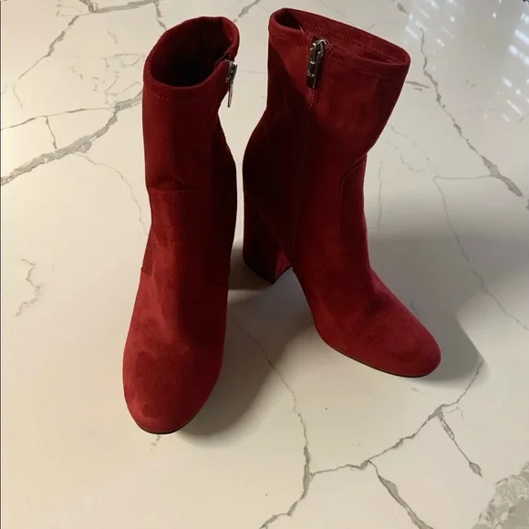 Marc Fisher • Red booties • 8.5 • Great condition! - Picture 3 of 9